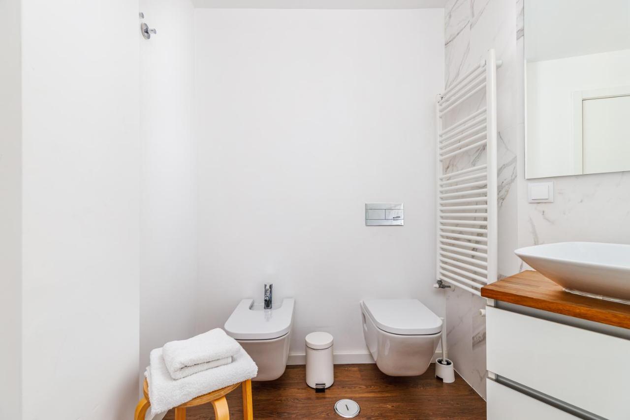 110m2 Flat, Large Terrace With A View And A Garden Lisbon